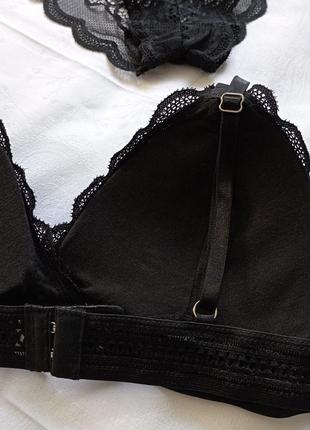 Комплект нижньої білизни жіночі трусики бюстгальтер мережевний чорний 2хс на резинці5 фото