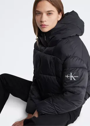 Пуфер куртка оригинал calvin klein cj0j61492 фото