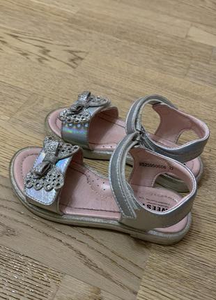 Детские босоножки 3