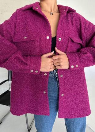 Жіноча тепла однотонна куртка сорочка букле р. 42 44 46 48 50 52