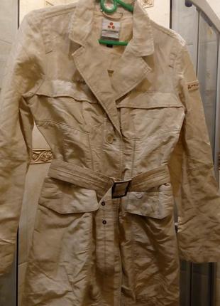 Кремово-бежевий тренч