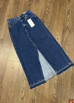 Спідниця джинсова довга з розпіркою нова