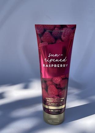 Набор для тела sun ripened raspberry от bath &amp; body works5 фото