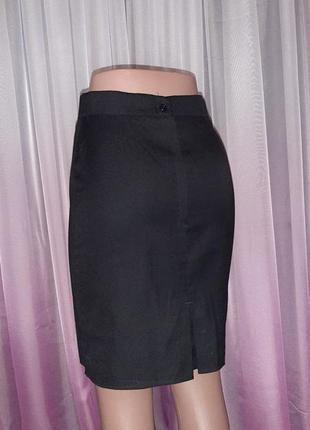 Спідниця чорна офіс