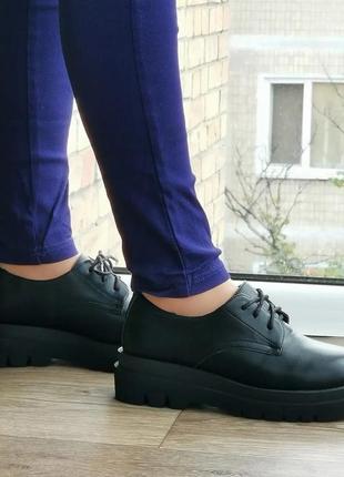 Жіночі чорні туфлі кросівки на танкетці сліпони мокасини (розміри: 36,37,38,39,40,41) -45998 фото