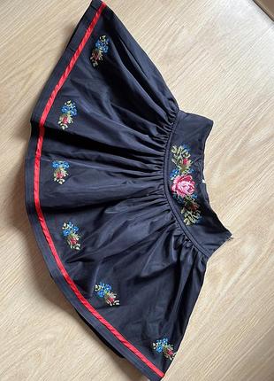 Вишита українська спідниця на дівчинку