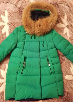 Пуховик з натуральним хутром