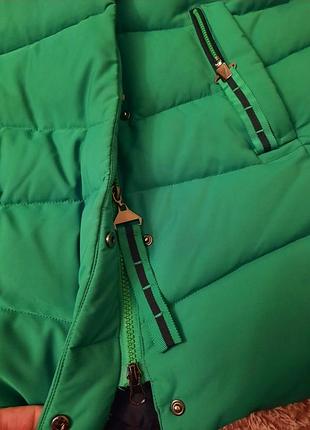 Пуховик з натуральним хутром