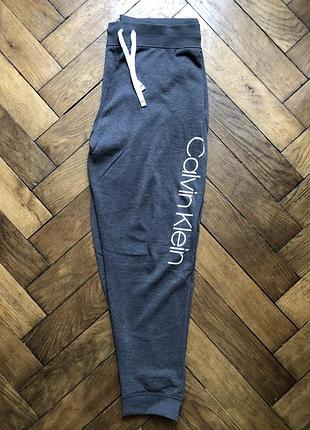 Спортивні штани 👖 calvin smal