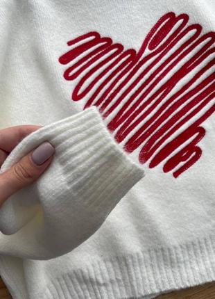 Стильный пушистый свитер 9