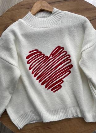 Стильный пушистый свитер 4