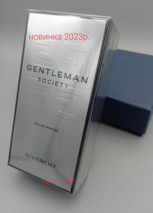 Givenchy gentleman society
парфумована вода