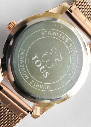 Женские наручные часы с мишкой, розовое золото, на кольчужном браслете5 фото