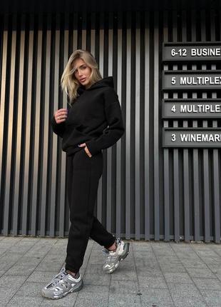 Спортивний костюм3 фото