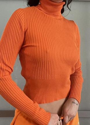Гольф водолазка zara в рубчик
