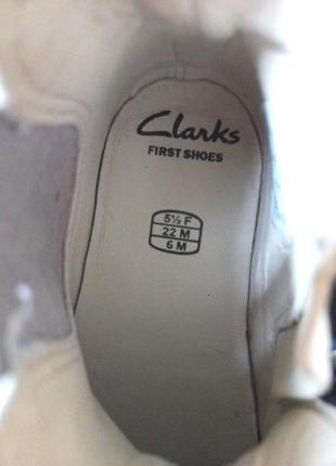 Кожаные лёгкие ботинки clarks 22 р. по стельке 14 см.5 фото