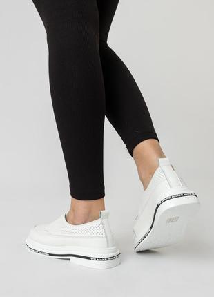 Туфли женские кожаные белые закрытые на шнуровках 2187т-а10 фото