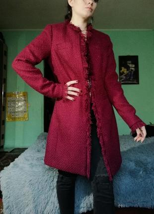 Бордовое твидовое пальто2 фото