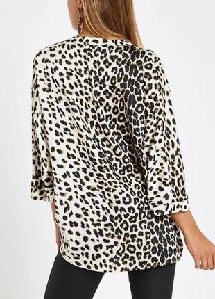 Кремовая сатиновая блуза леопардовый принт river island размер3 фото