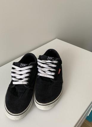 Жіночі чорні кеди vans8 фото