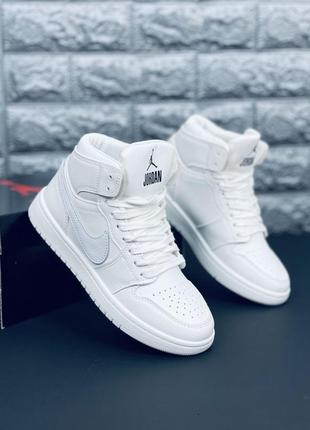 Jordan nike air женские/ подростковые белые размеры 36-412 фото