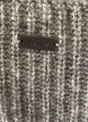 Шикарний та модний  светер  фірми  barbour   ,дуже стильний дизайн ,тренд цього року ,якісна та приємна тканина на дотик 80% вовни3 фото