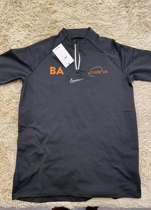 Кофта от nike dri-fit новая