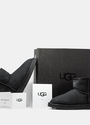 Ugg classic mini зимові коричневі/чорні/сірі/біжеві уггі унісекс жіночі та чоловічі теплі, стильні чоботи 36-407 фото