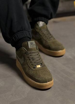 Чоловічі замшеві кросівки nike air force khaki