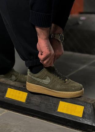 Мужские замшевые кроссовки nike air force khaki6 фото