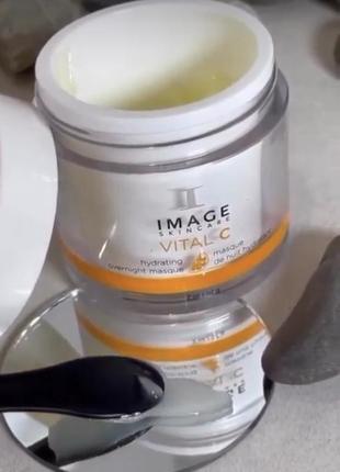 Нічна зволожувальна маска image yogurt vital c hydrating overnight masque