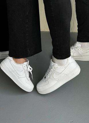 Зимние кожаные кроссовки nike air force low white winter унисекс7 фото