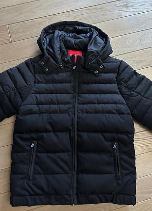 Чоловічий пуховик guess