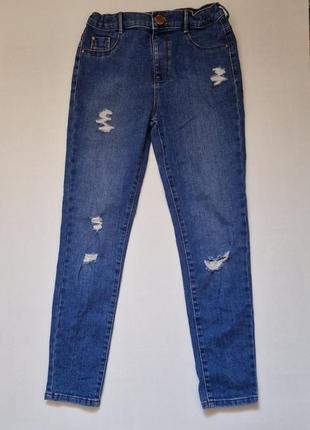 Крутые джинсы девочке river island с потертостями рванки