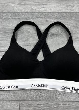 Жіночий оригінальний топ calvin klein