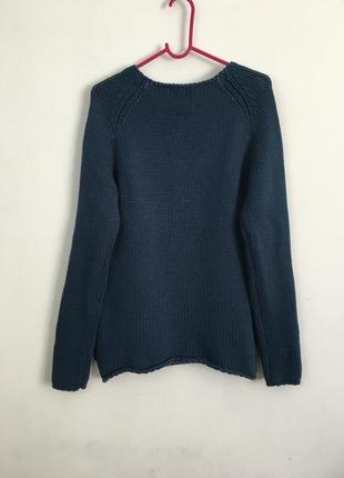 Вязаный свитер с содержанием шерсти 20%