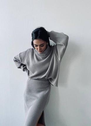 Костюм из ангоры оверсайз свитер снуд свободного кроя юбка миди карандаш с разрезом теплый комплект стильный базовый черный серый7 фото