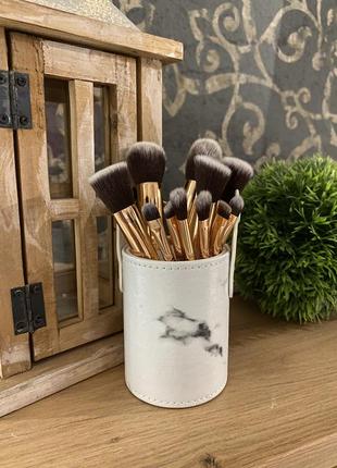 Пензли для макіяжу, кисти для макияжу, макіяжні кісточки