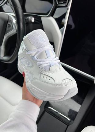 Кроссовки m2k tekno triple white женские10 фото