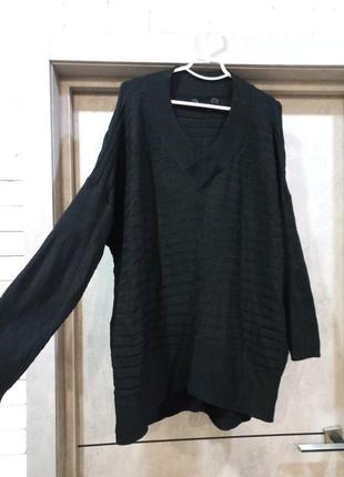 Красивая,фирменная, мягкая, стильная,теплая кофта черная с рукавом5 фото