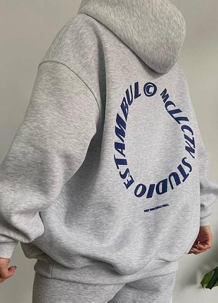 Костюм спортивный женский на флисе с принтом оверсайз худи с капишоном с карманом брюки дж...