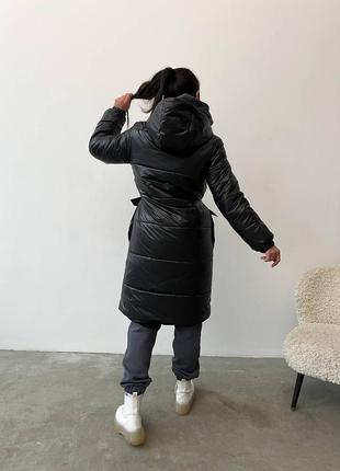 Зимнее стеганное пальто с капюшоном, водостойкая плащевка на силиконе. пальто куртка зима ри 42-562 фото