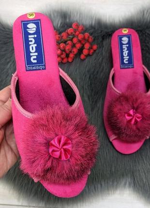 Хатні капці жіночі inblu на танкетці з відкритим носком і пушком малинові 2713_2
