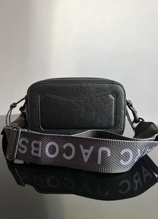 Marc jacobs logo (black)