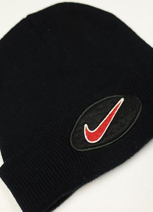Винтажная шапка nike2 фото