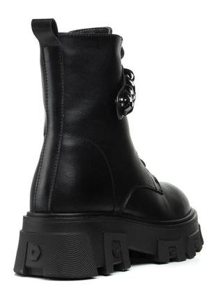 Ботинки черные кожаные зимние на шнурках на тракторной подошве и устойчивом каблуке и меху 1557ц4 фото
