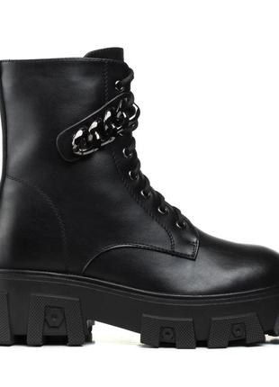 Ботинки черные кожаные зимние на шнурках на тракторной подошве и устойчивом каблуке и меху 1557ц2 фото