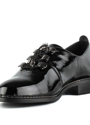 Туфли женские лаковые кожаные черные на низком каблуке 1354т5 фото