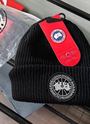 Шапка canada goose