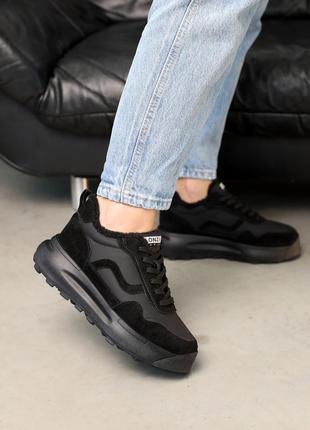 Кросівки шкіряні з хутром 586940 чорні 36 37 38 39 40